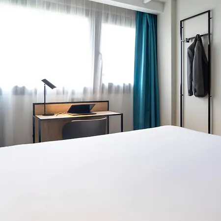 Ibis Gare De Lyon Diderot 3*