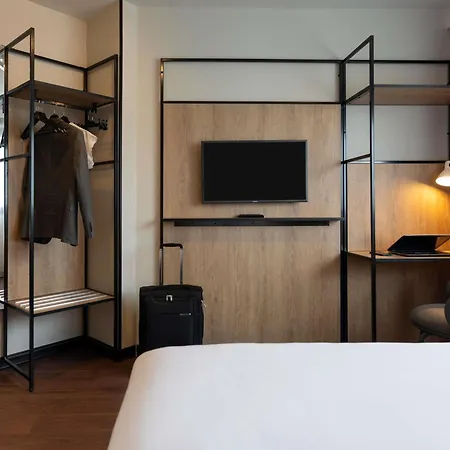 Ibis Gare De Lyon Diderot Hotel