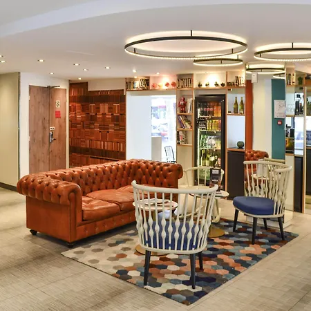 Hotel Ibis Gare De Lyon Diderot París