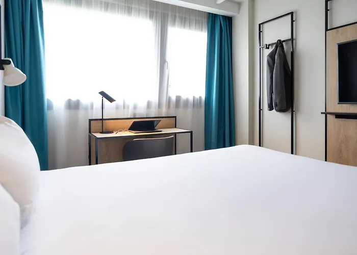 Ibis Gare De Lyon Diderot 3*